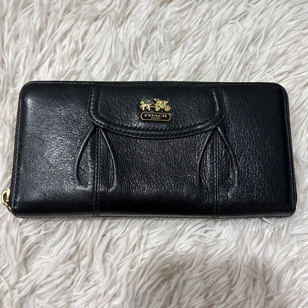 COACH Madison Leather Zip Wallet Black